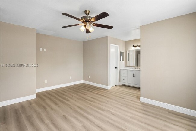 Building Photo - 1315 Egret Rd