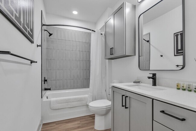 Floorplan - South and Hollis