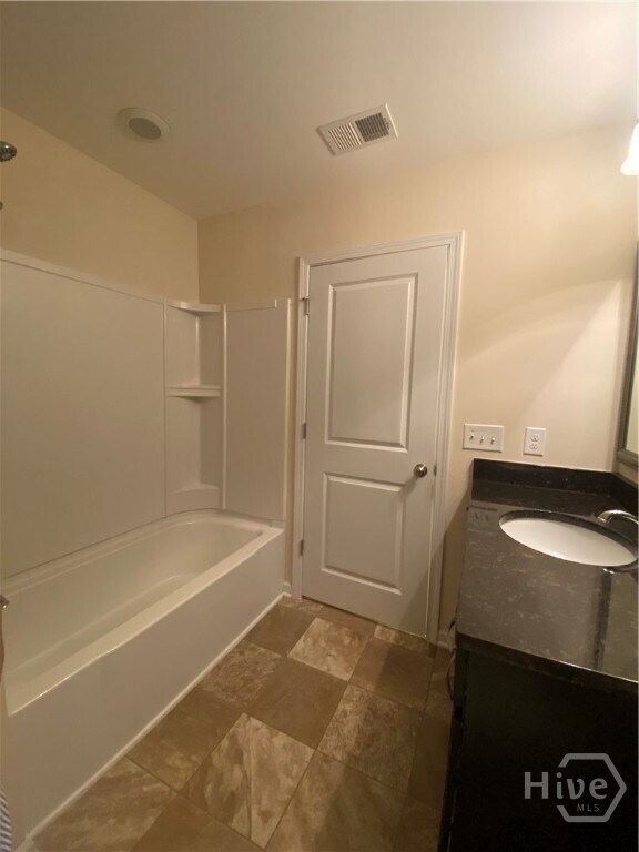 Building Photo - 116 Winslow Cir