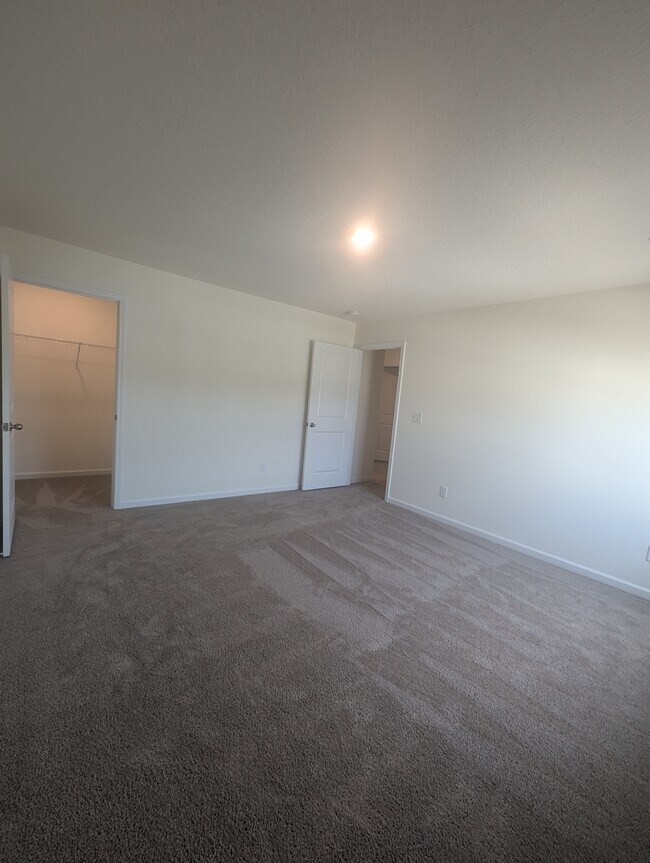 Building Photo - 7201 Jumping Jack Ln