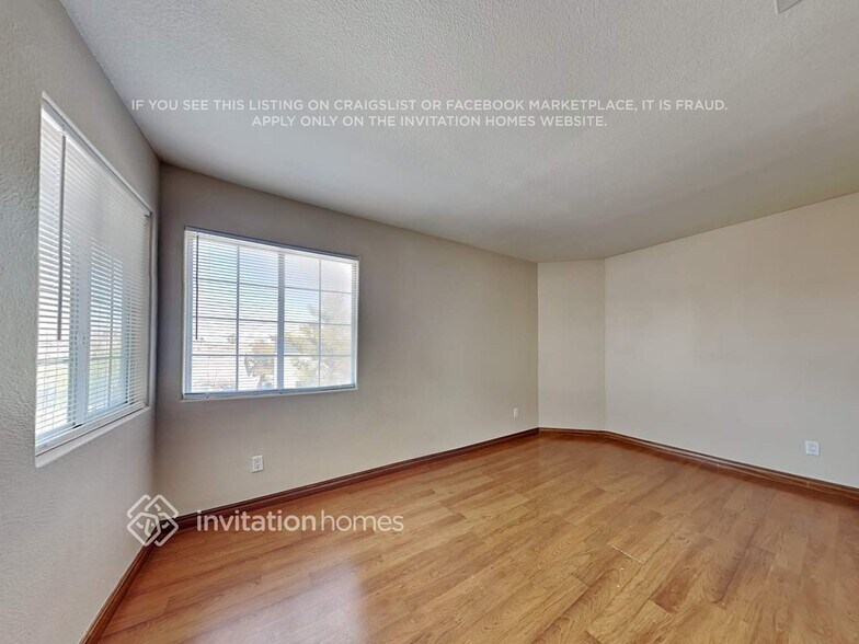 Building Photo - 125 Golf Range St