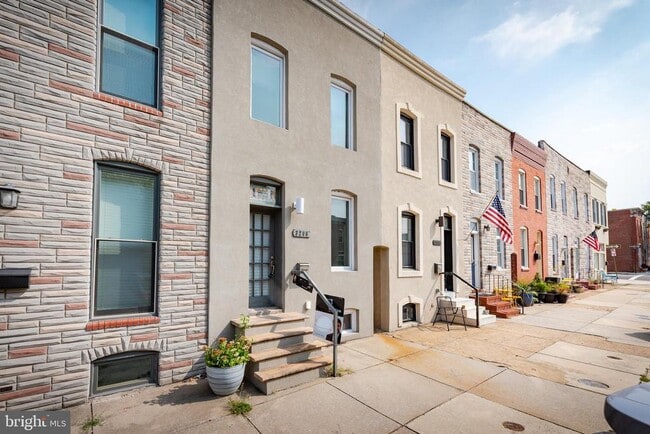 Building Photo - 3206 Elliott St