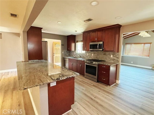 Building Photo - 417 Bourdet Ave