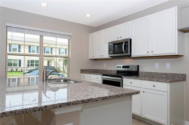 Building Photo - 10077 Salt Pt Dr