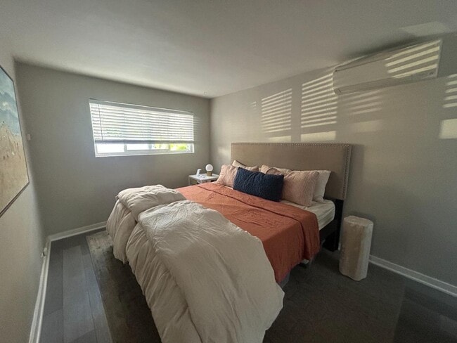 Building Photo - 819 Myrtle St