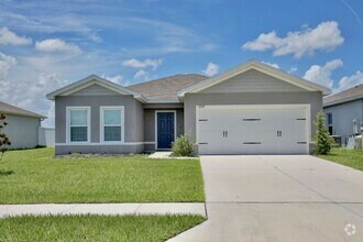 Building Photo - Effortless Living in a Modern 3-Bed Home w...
