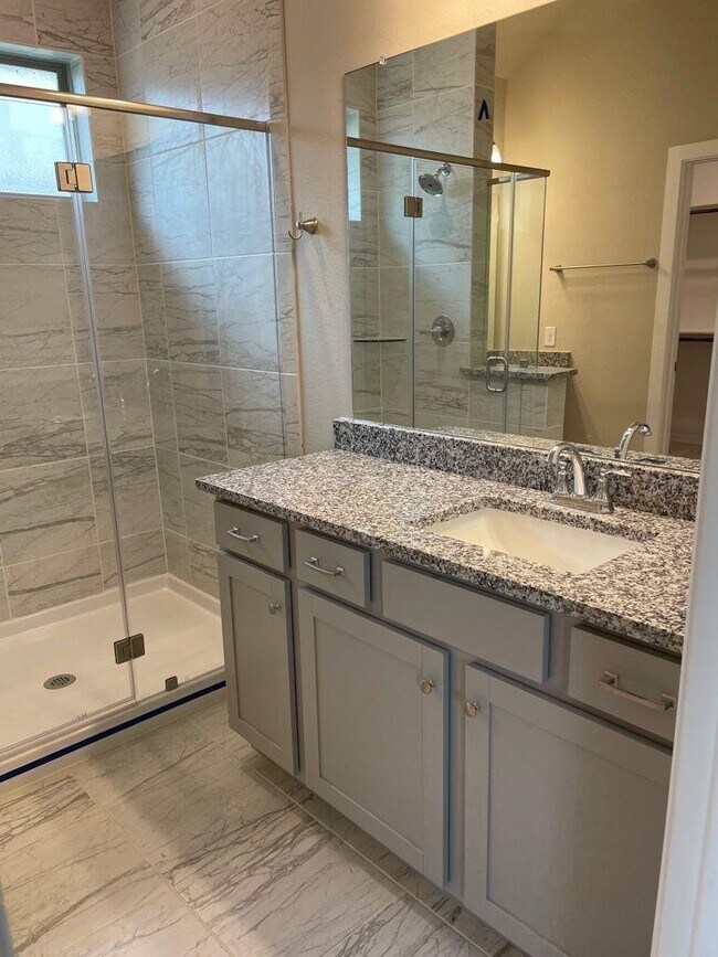 Building Photo - 7912 Spring Run Dr