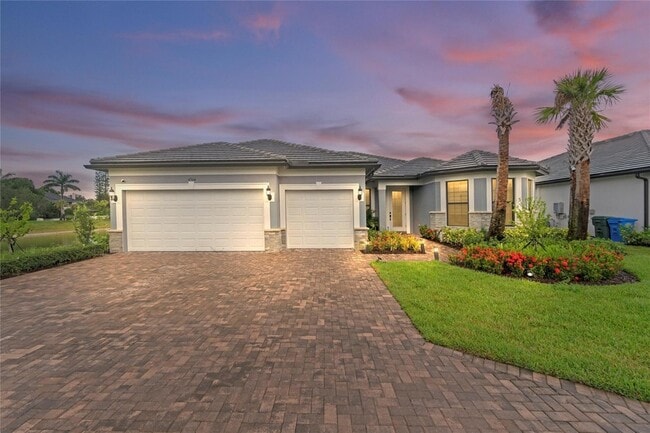 Building Photo - 4566 Silverwood Ln N