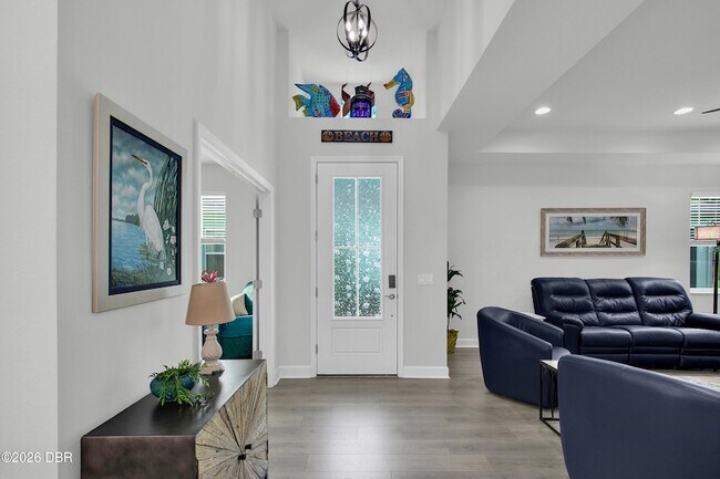 Building Photo - 358 Good Life Wy