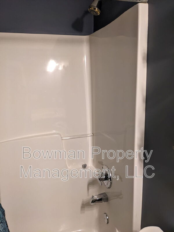 Building Photo - 503 Southern Ct