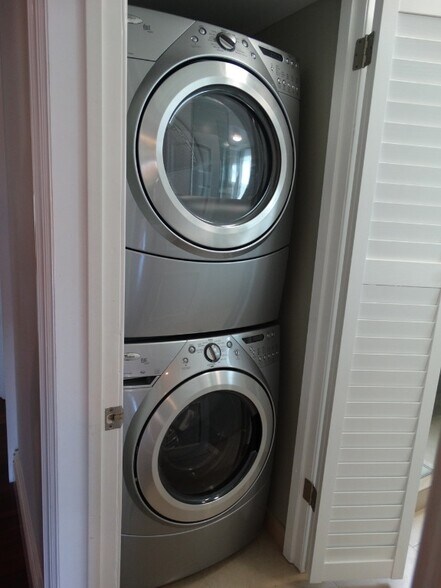 Building Photo - 2504 23rd St