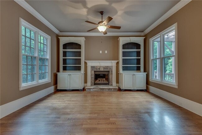 Building Photo - 3924 Sweat Creek Run NE