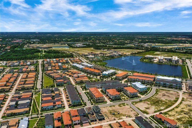 Building Photo - 5651 Hood Rd