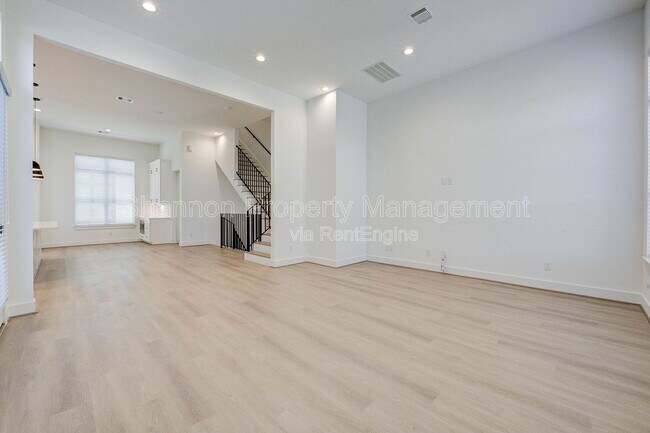 Building Photo - 1823 Prospect St