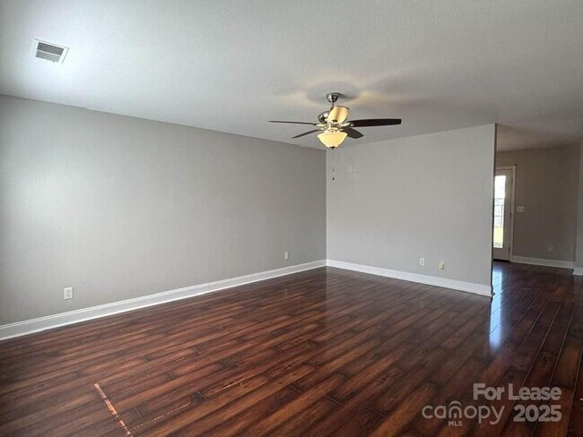 Building Photo - 10942 Dry Stone Dr