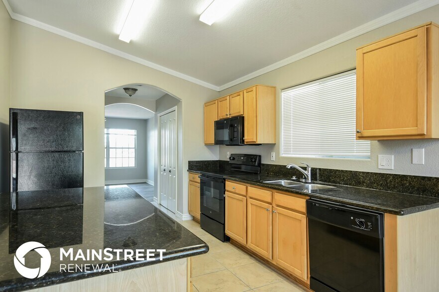 Building Photo - 3424 W Lone Cactus Dr