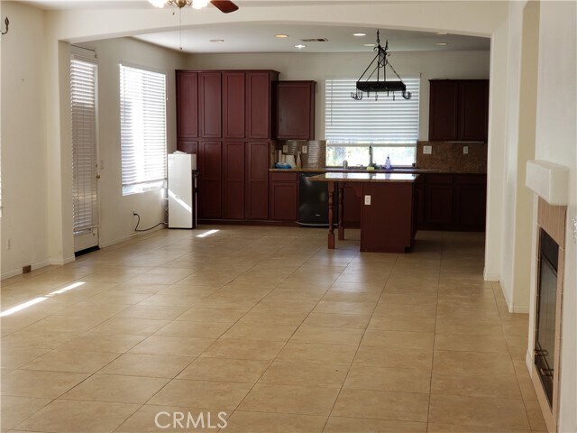 Building Photo - 7117 Silverwood Dr