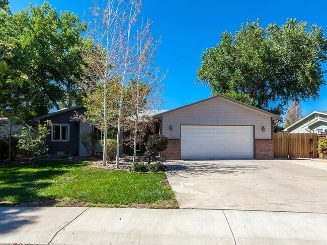 Primary Photo - Beautiful Ranch-Style Home with Modern Ame...