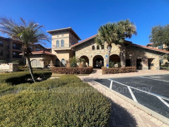 Building Photo - 903 Charo Pkwy