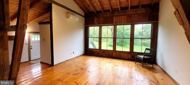 Building Photo - 4989 Valley Park Rd