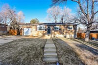 Building Photo - 12311 W Dakota Dr