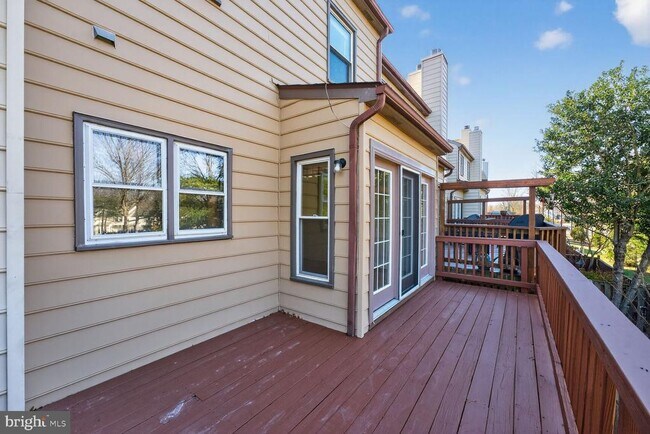 Building Photo - 5974 Wescott Hills Way