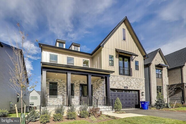 Building Photo - 6921 Renita Ln