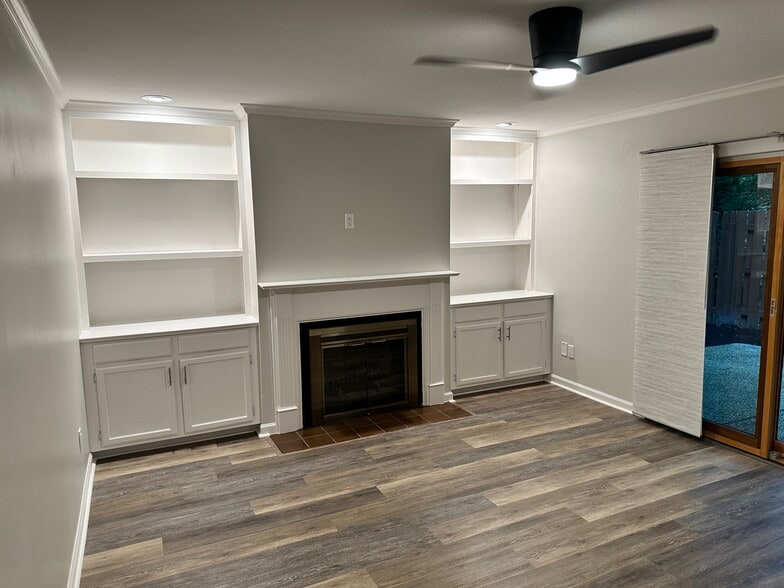 Building Photo - 813 Turkey Foot Ct