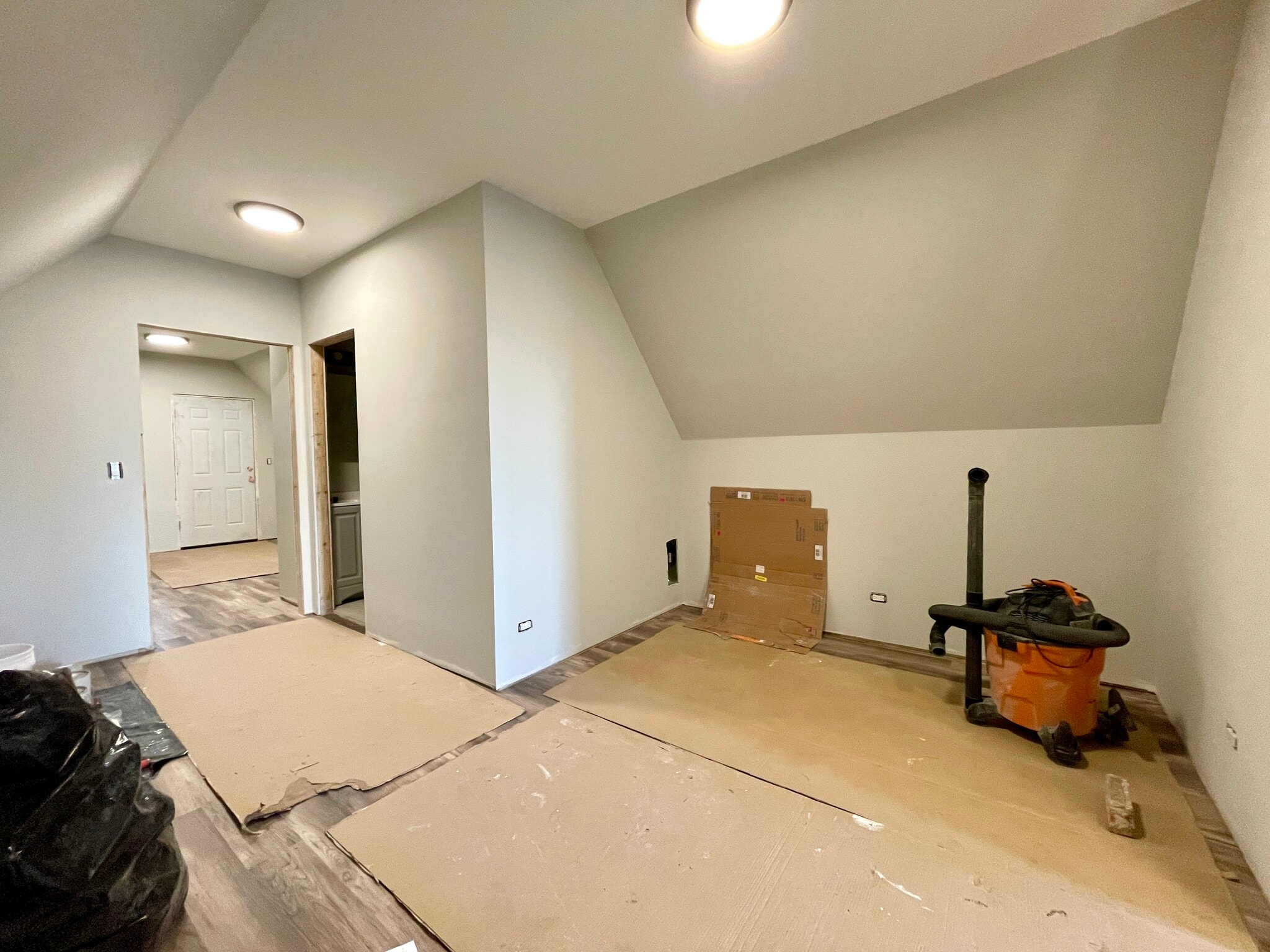 Building Photo - 2937 N Ashland Ave