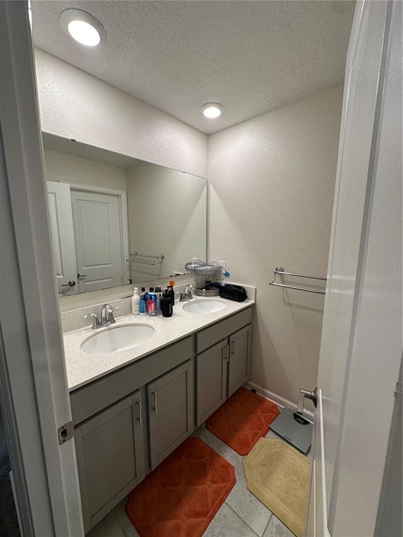 Building Photo - 4511 Bluff Oak Loop