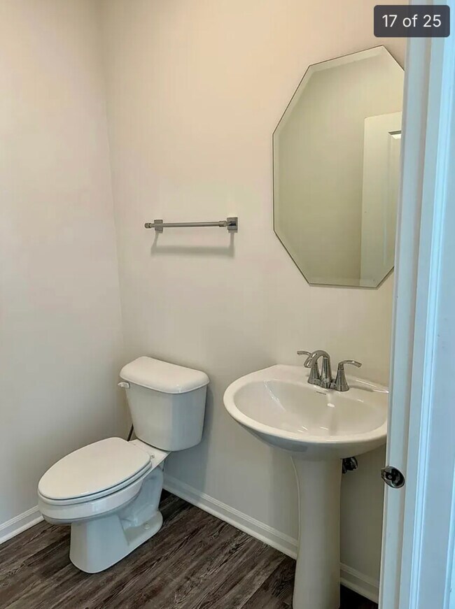 Building Photo - 2949 Reflection Dr