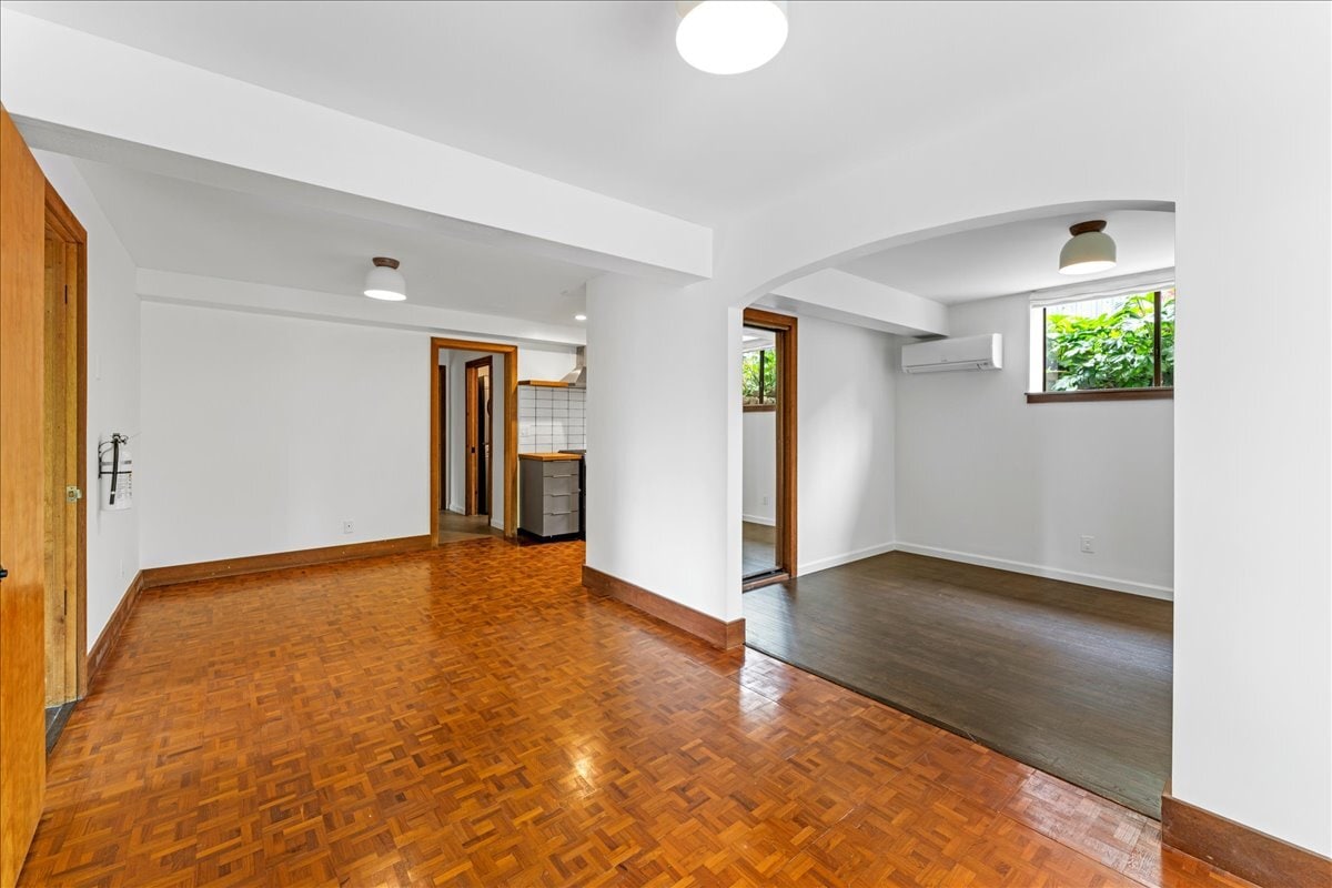 office/sleeping area - 473 Panoramic Hwy