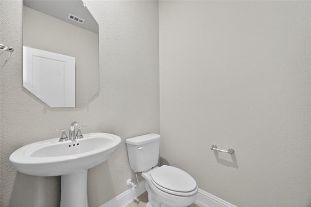 Building Photo - 513 Blanton St