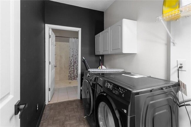 Building Photo - 1612 Branch Creek Cove
