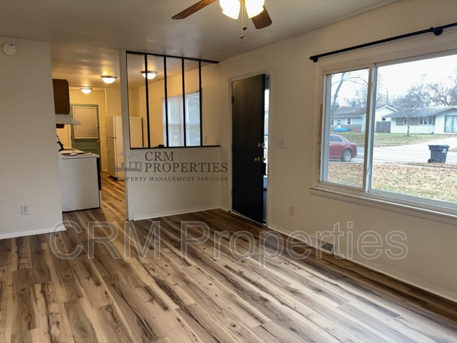 Building Photo - 811 Miami Blvd