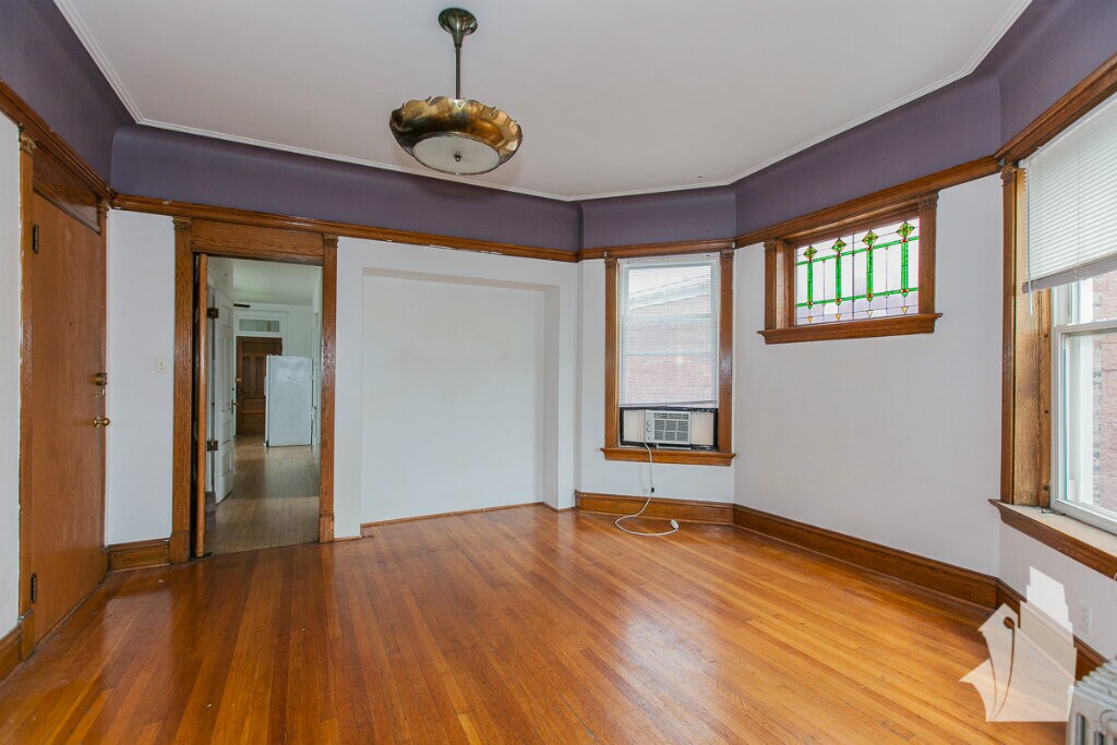 Building Photo - 1210 W Addison St
