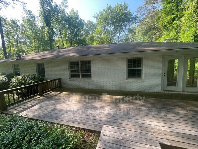 Building Photo - 224 Cold Creek Dr