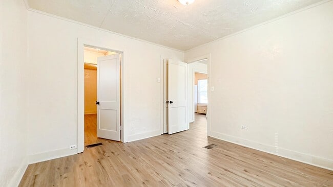 Building Photo - 712 US-190