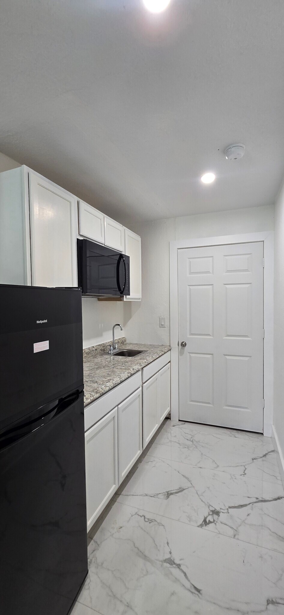 Building Photo - 1711 SW 129th Way