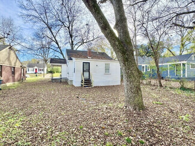 Building Photo - 3472 Hadley Rd