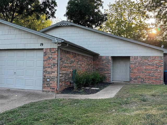 Building Photo - 11919 Averett Ct