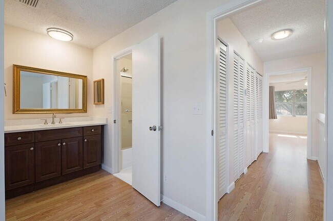Building Photo - 6384 Boca Cir