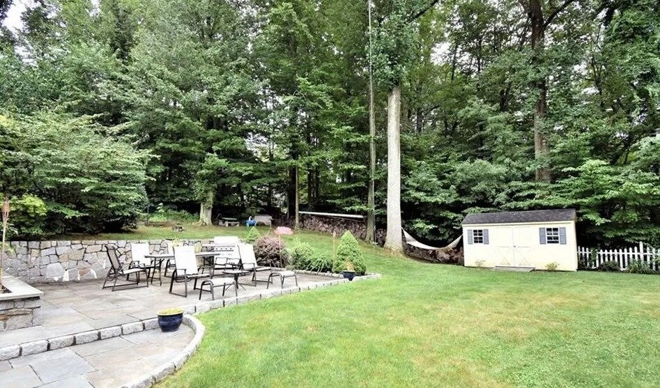 Rear - 25 Shelter Rock Rd