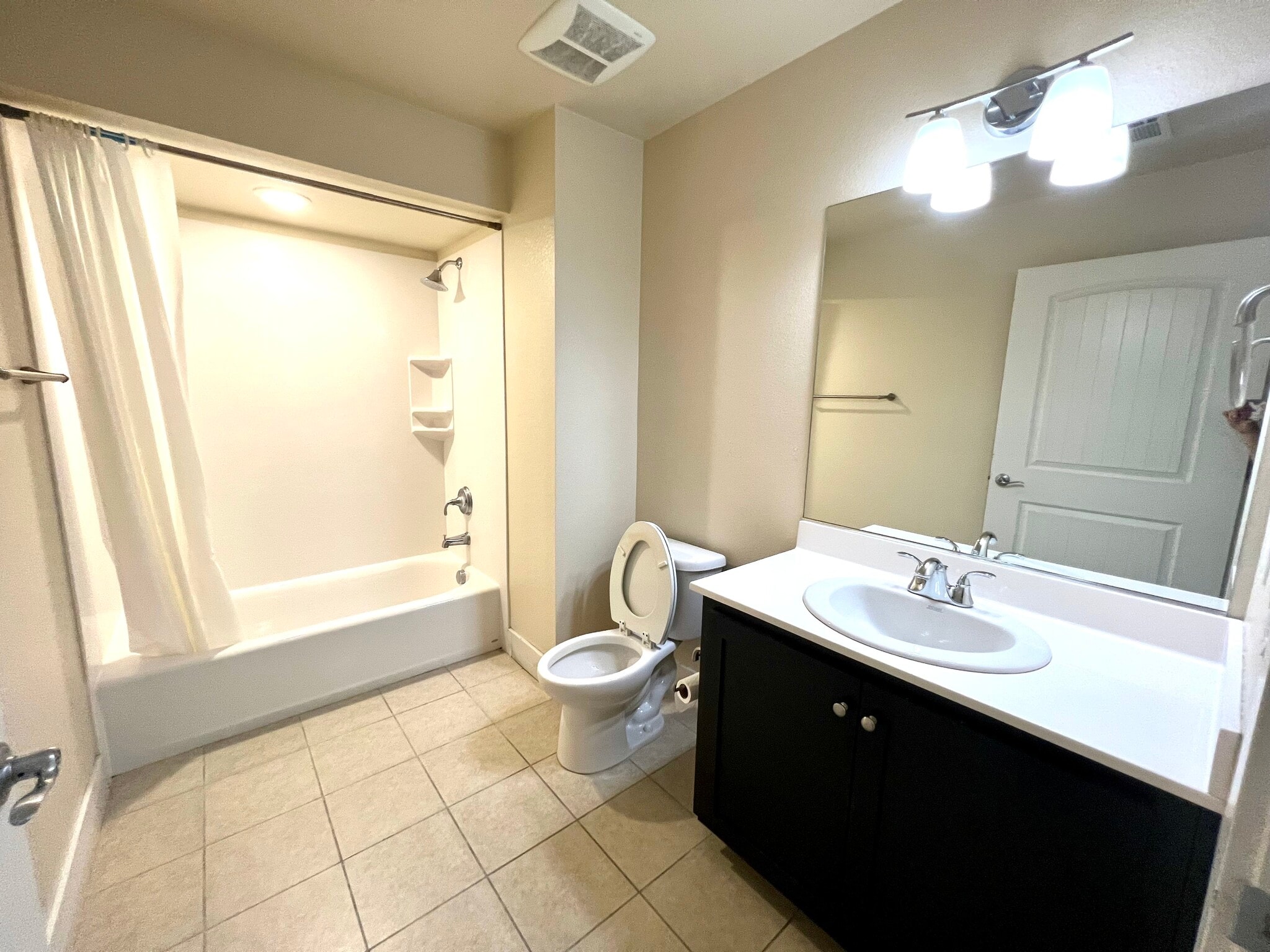 bathroom on 1st floor - 918 Arietta Dr