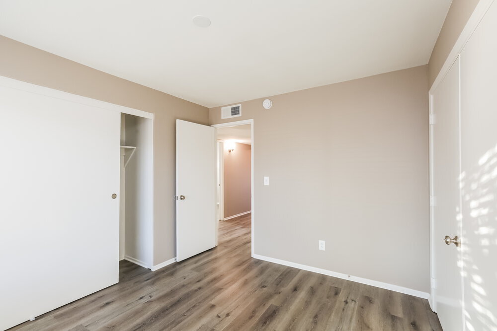 Building Photo - 12818 S Pai St