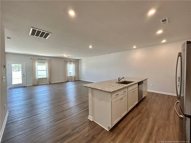 Building Photo - 118 Vega Lp