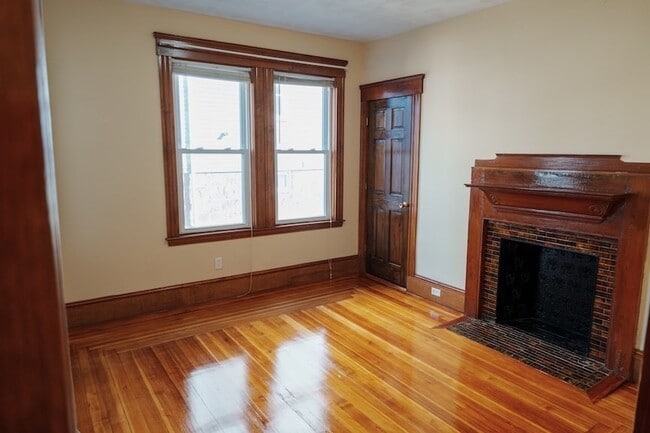 Building Photo - 45 Montvale St