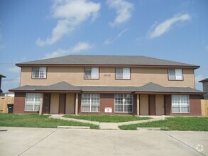 Building Photo - 4303 Deek Dr