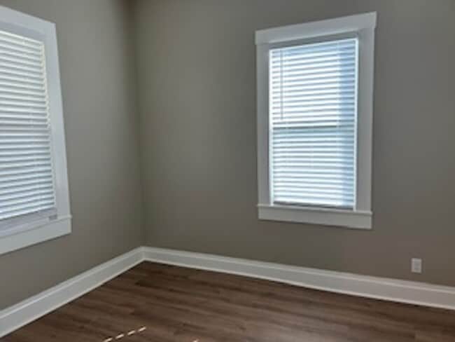 Building Photo - First Offering