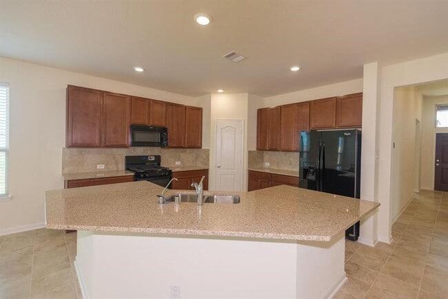 Building Photo - 1711 Clifton Hills Ln